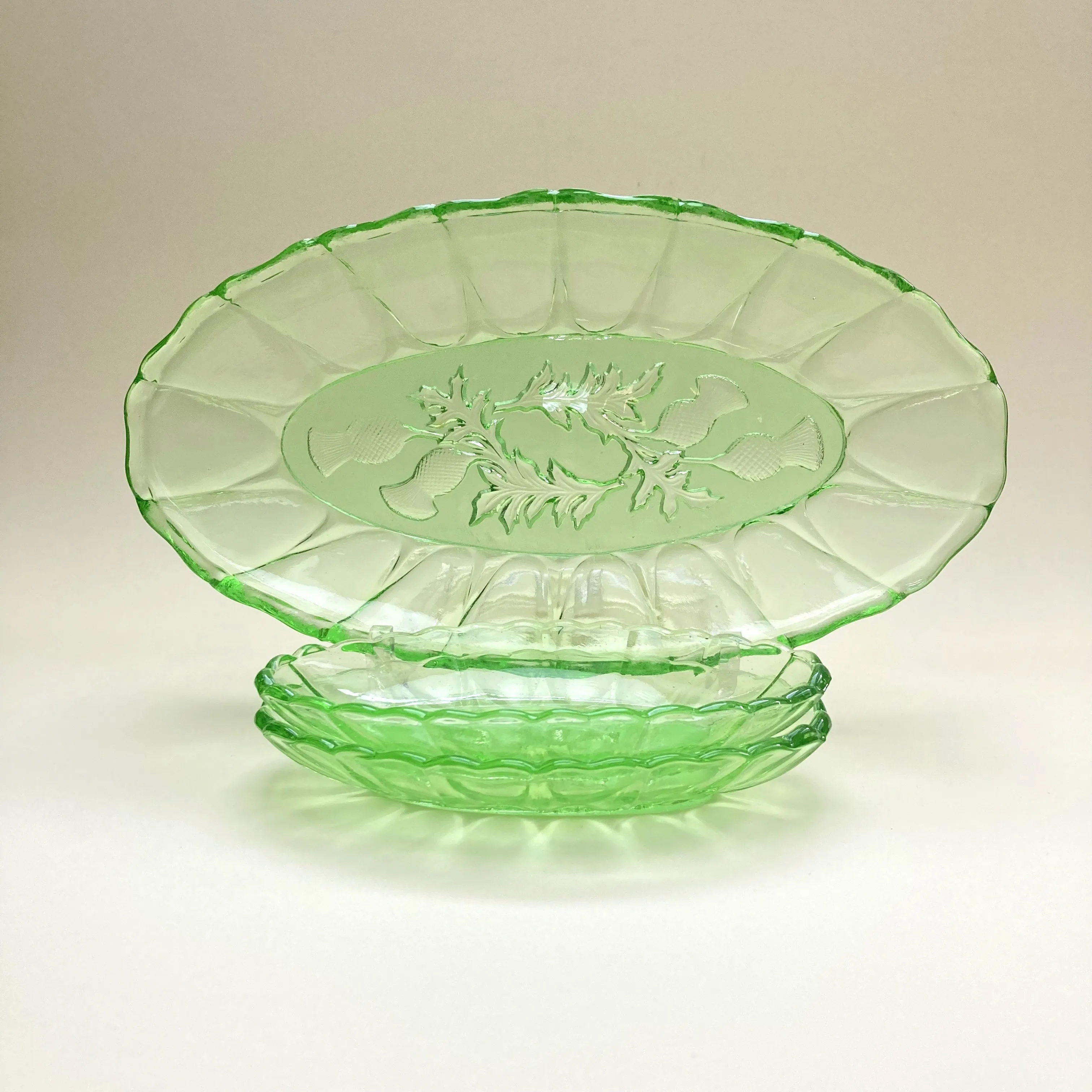 Półmiski śledziówki szklane zielone Osty Huta Ząbkowice lata 60.